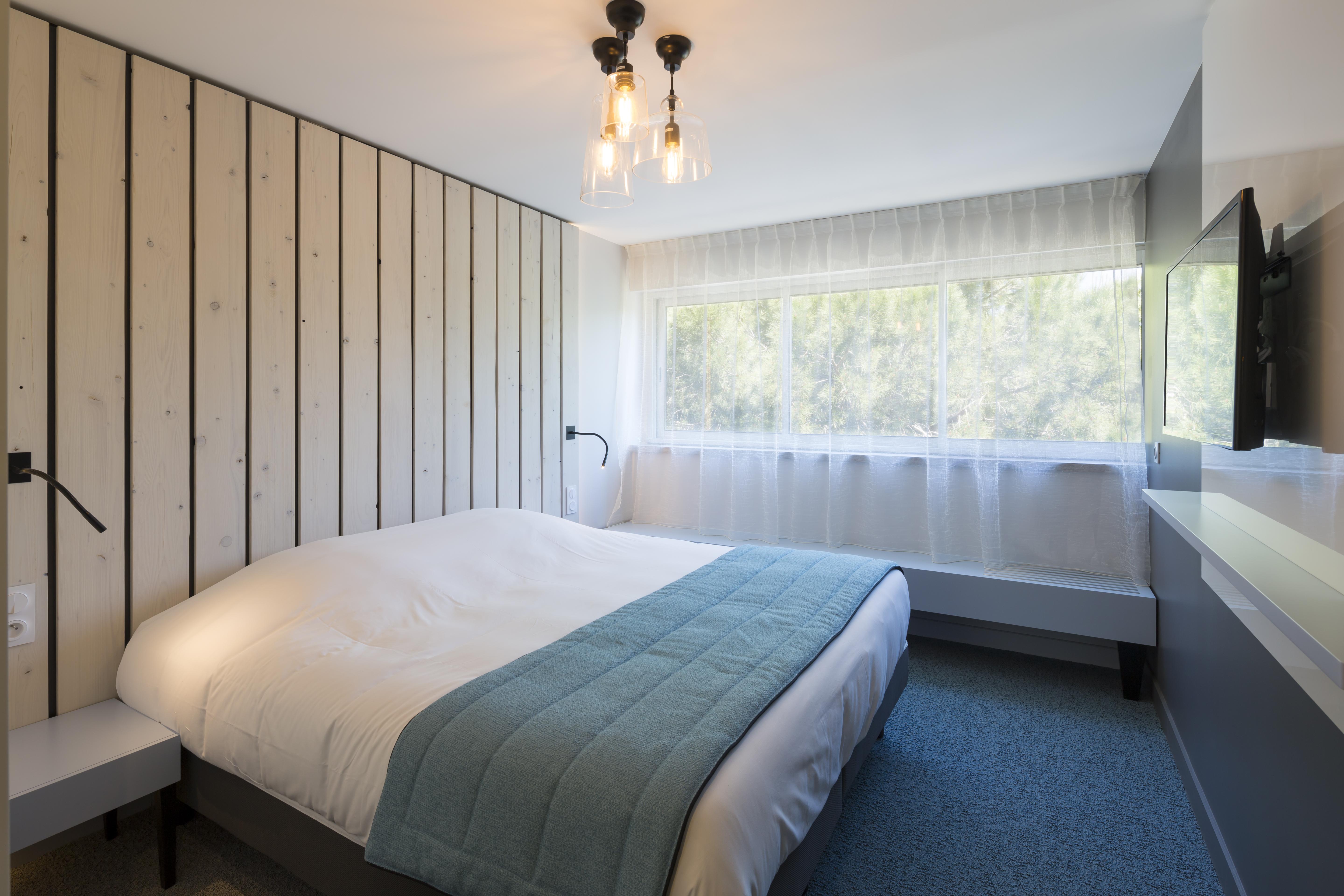 Logis Hotel Les Pins - Operalia Balaruc-les-Bains Exteriér fotografie